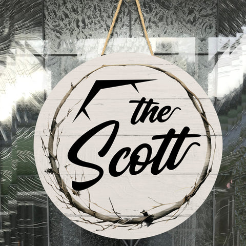 Image of Personalized Door Hanger, The Family's Name Welcome Round Sign, Custom Family Name Sign, Door Sign