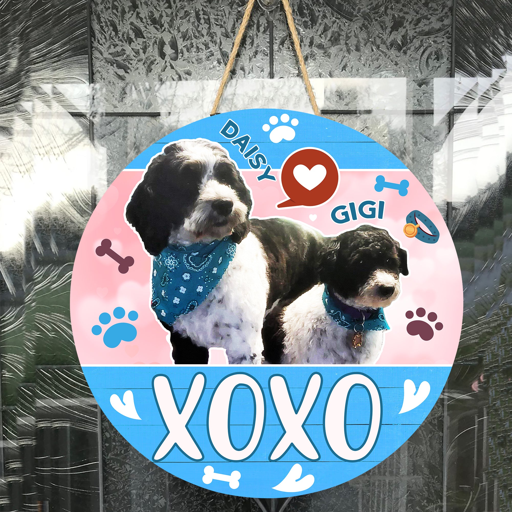 Personalized Pet Door Hanger, Valentine XOXO 2 PETS Round Sign, Custom Name & Pet Photo Sign, Door Sign